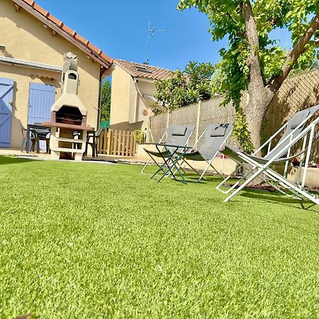 Maison Confort & Silence, Jardin & Barbecue Марсель Экстерьер фото